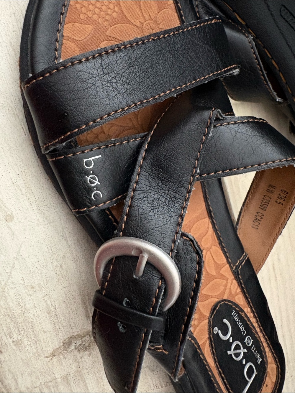 b. o. c Born Concept Tacory Black Flat Sandal Leather Size 6 - Picture 6 of 11